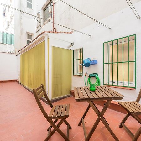 Apartamentos Madrid Xxxiii - Alojamiento De Temporada Pokoj fotografie