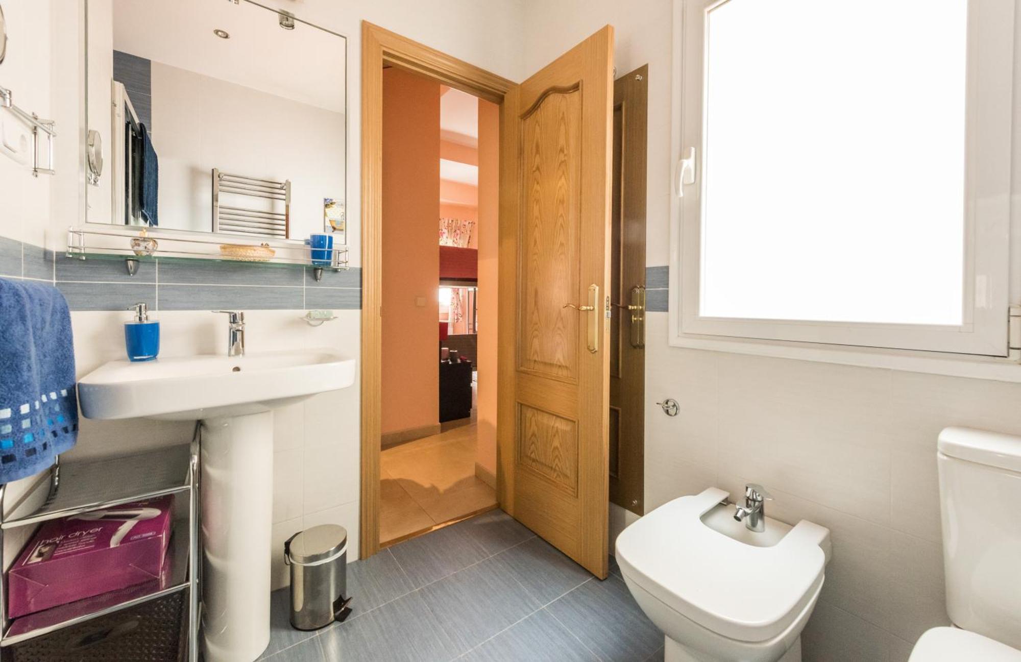 Apartamentos Madrid Xxxiii - Alojamiento De Temporada Pokoj fotografie