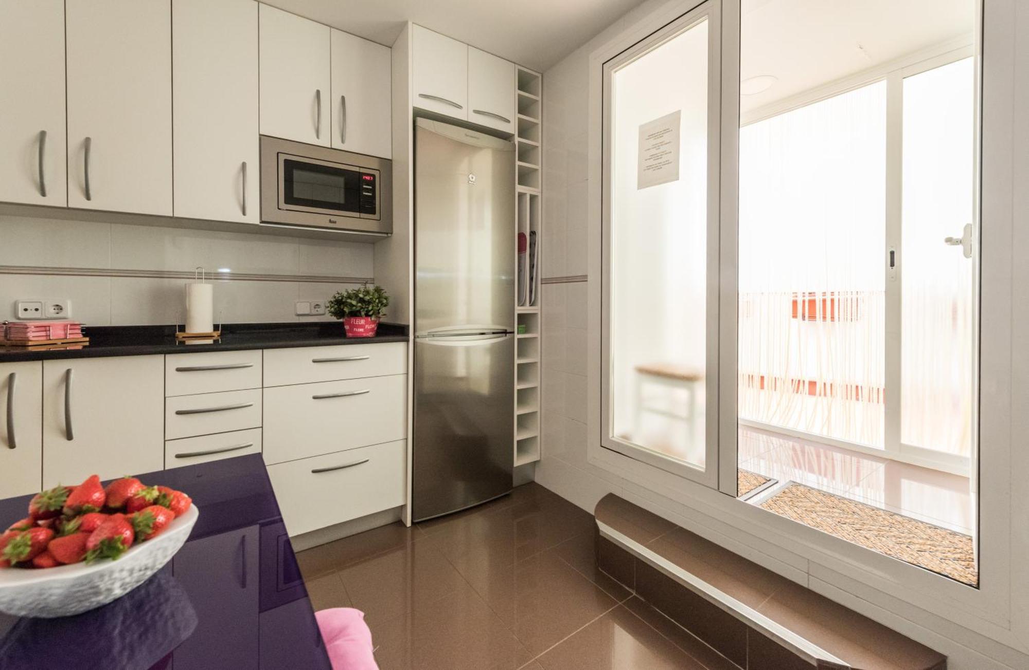 Apartamentos Madrid Xxxiii - Alojamiento De Temporada Pokoj fotografie