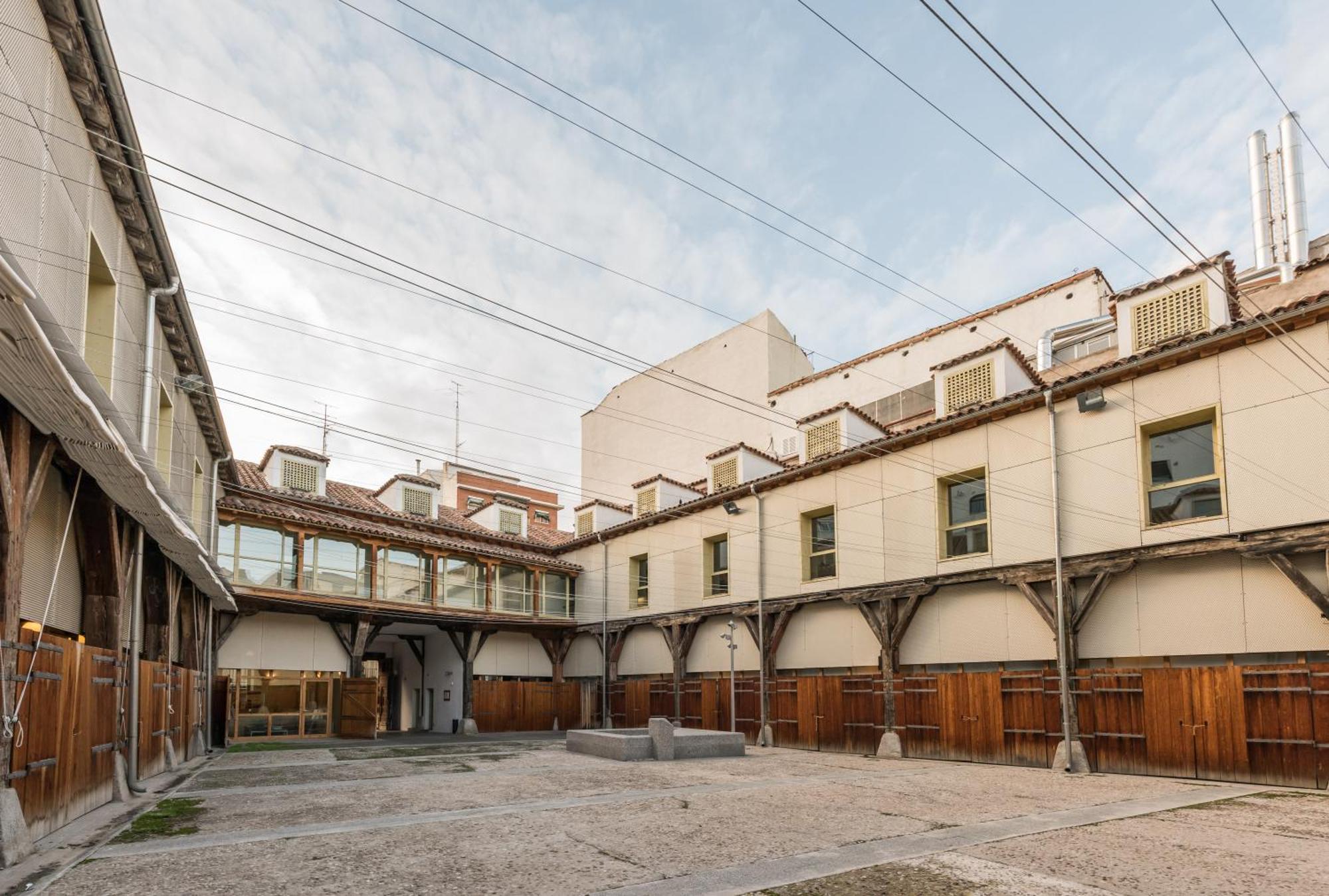 Apartamentos Madrid Xxxiii - Alojamiento De Temporada Pokoj fotografie